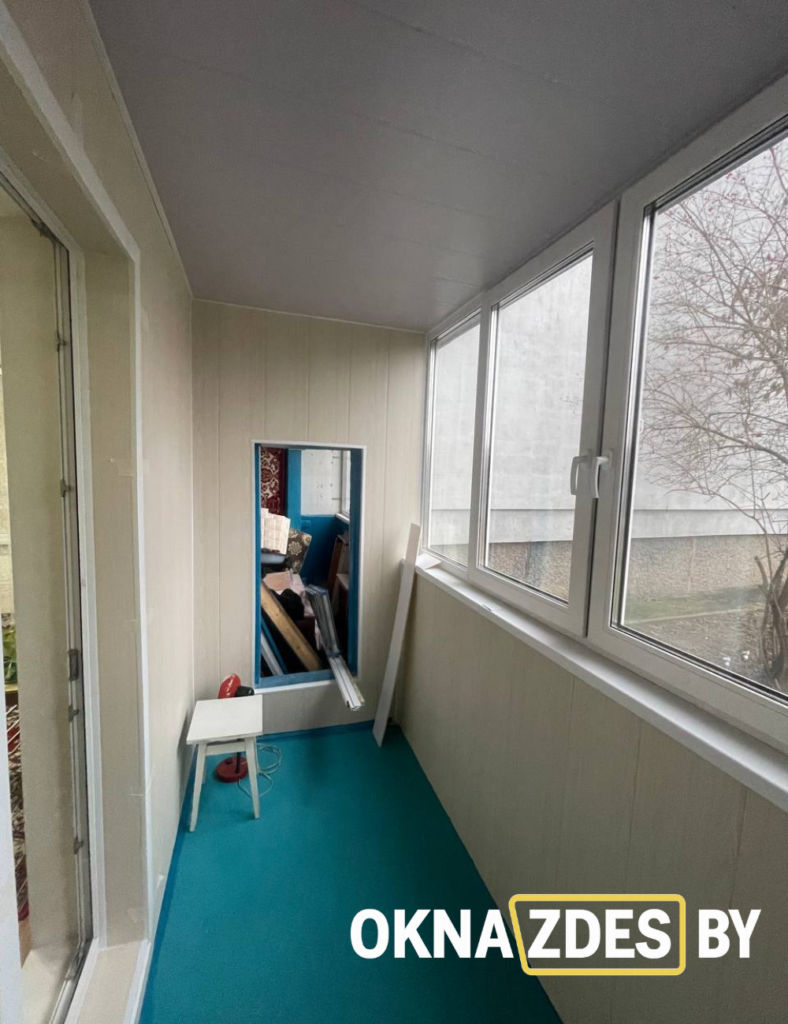 Обшивка балкона ламинированным ПВХ пластиком с утеплением