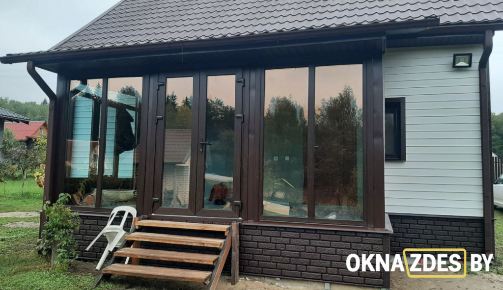 Остекление террасы Brusbox 70 в тёплом исполнении