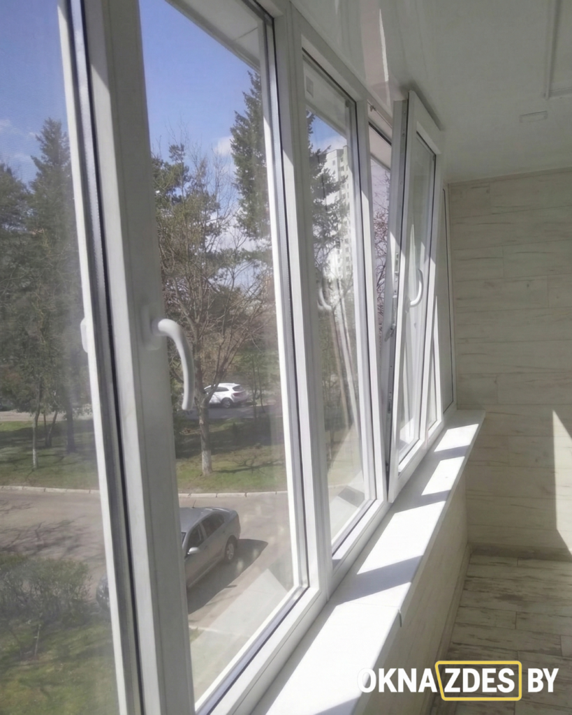 Остекление балкона Grunhaus — тёплая система с плотным прижимом