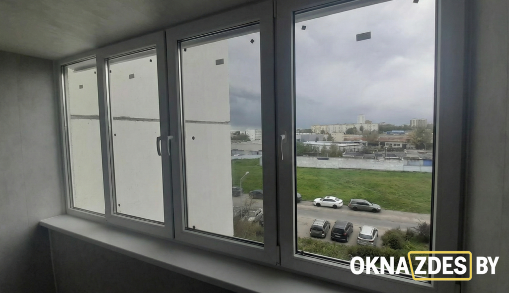 Балконная рама на профиле Grunhaus